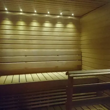 Loma-laattaja Holiday home *